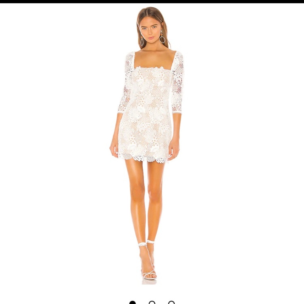 X By NBD Tove mini lace white sleeve dress